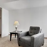 Pp 1203 Corporate 1Br, Pool, Free Parking, Gym