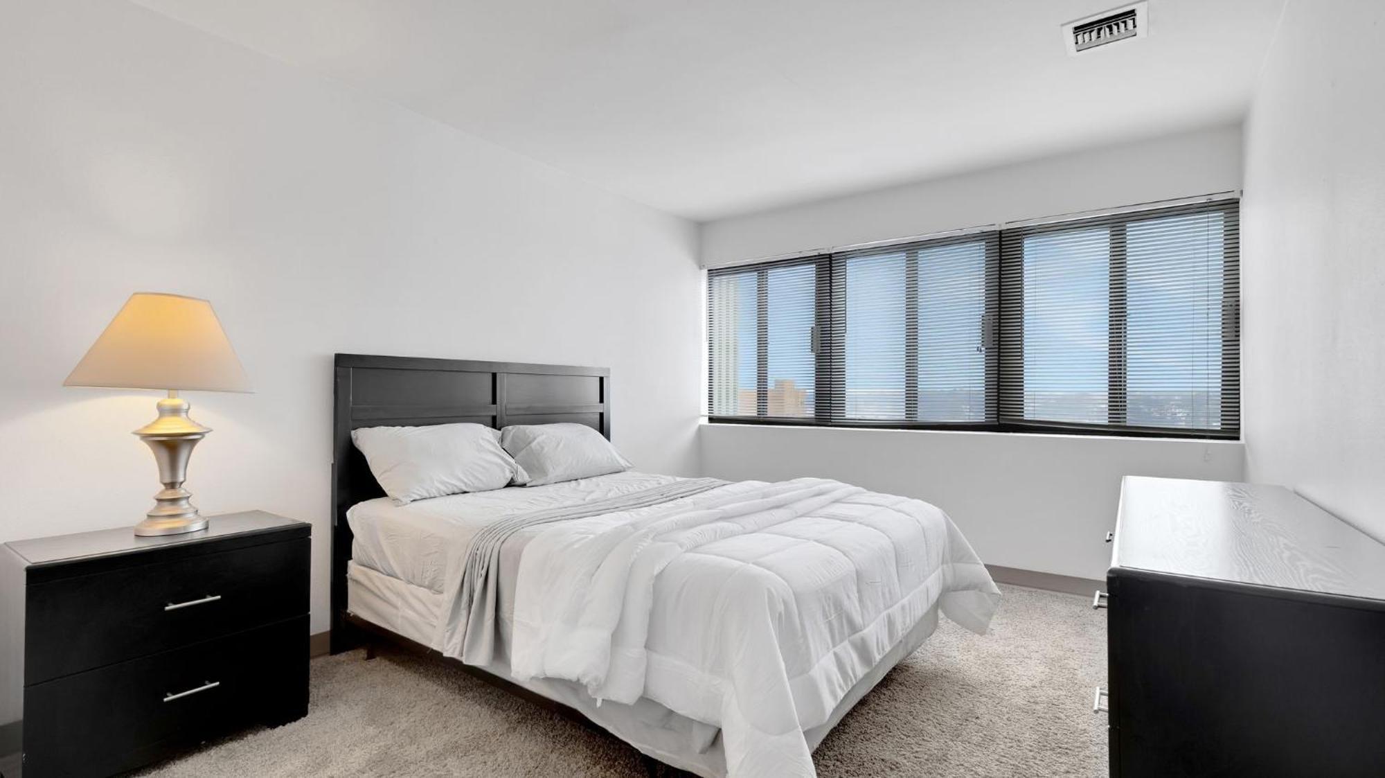 Apartment Pp 1203 Corporate 1br, Pool, Free Parking, Gym Harrisburg