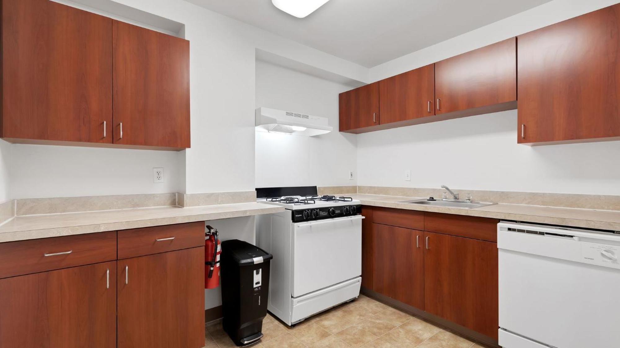 Apartment Pp 1203 Corporate 1br, Pool, Free Parking, Gym Harrisburg