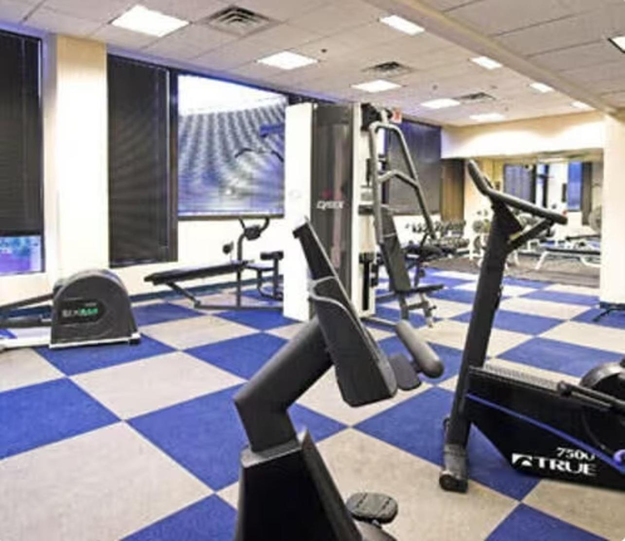 Pp 1203 Corporate 1br, Pool, Free Parking, Gym